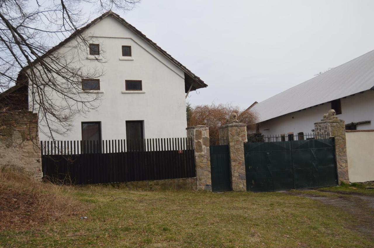 Bohemica Apartman 1 Kouřim エクステリア 写真