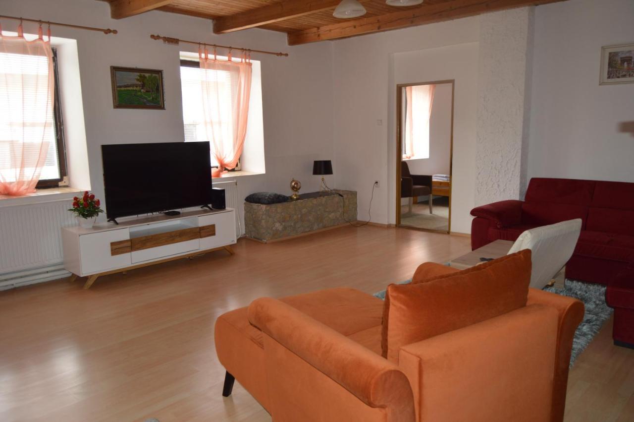 Bohemica Apartman 1 Kouřim エクステリア 写真