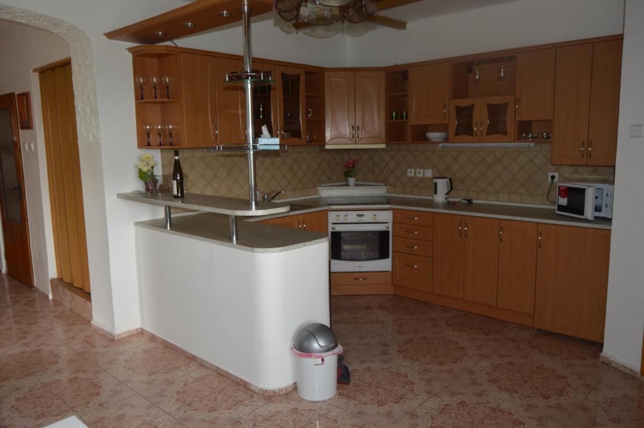 Bohemica Apartman 1 Kouřim エクステリア 写真